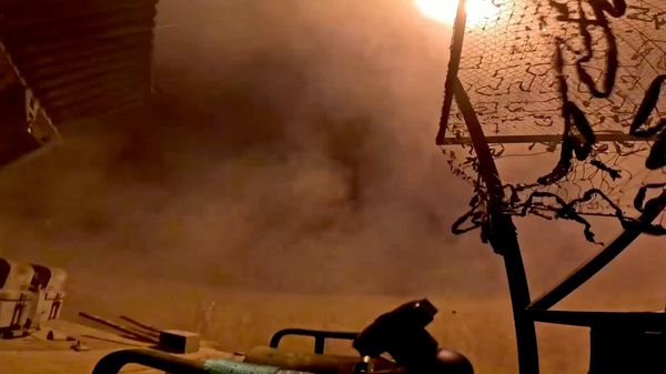 Боевая работа группировки войск Север по освобождению Кияницы в Сумской области   - Sputnik Литва