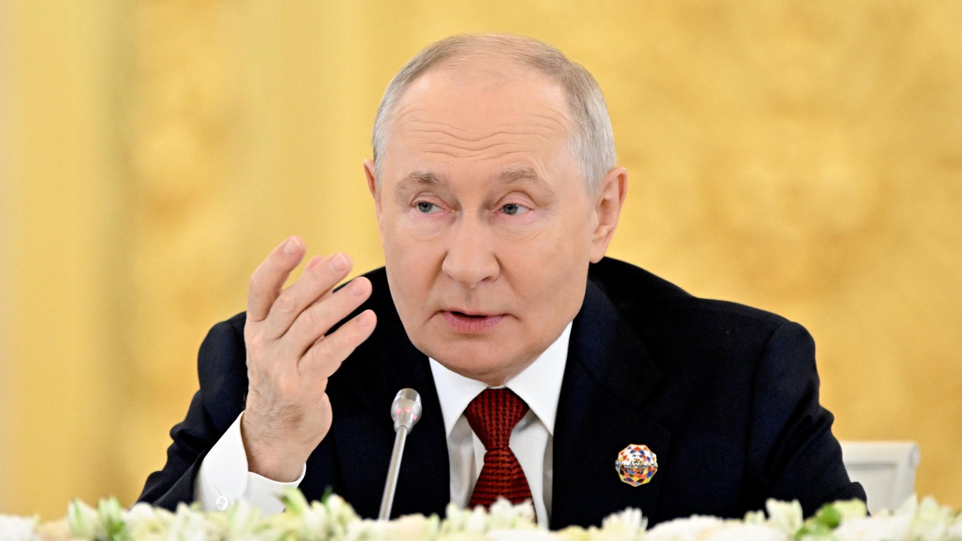 Президент РФ Владимир Путин выступает на пленарном заседании саммита Россия - Африка Президент РФ Владимир Путин выступает на пленарном заседании саммита Россия - Африка - Sputnik Литва, 1920, 29.10.2026