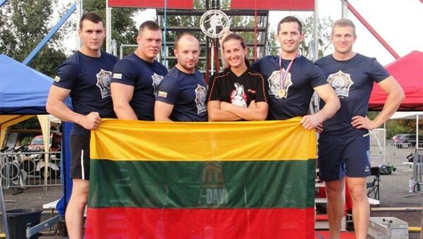 Литовские пожарные стали чемпионами на чемпионате Европы среди пожарных-спасателей - Sputnik Lietuva