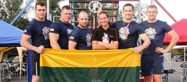 Литовские пожарные стали чемпионами на чемпионате Европы среди пожарных-спасателей Литовские пожарные стали чемпионами на чемпионате Европы среди пожарных-спасателей - Sputnik Lietuva