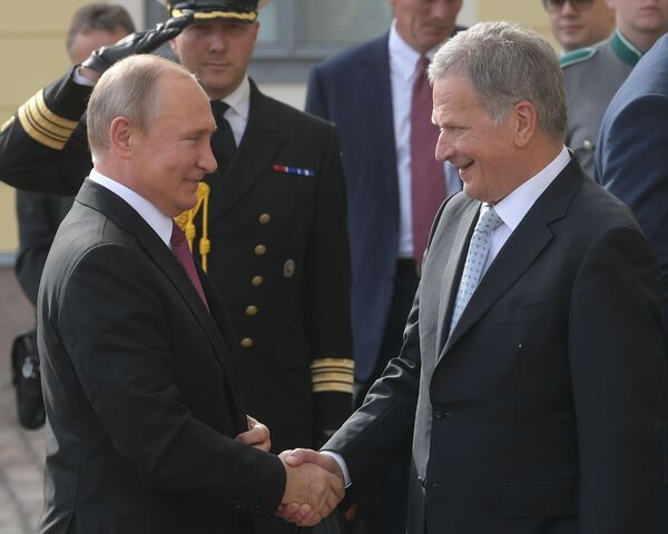 Путин объявил о завершении работ на финском участке Северного потока – 2 Путин объявил о завершении работ на финском участке Северного потока – 2 - Sputnik Литва
