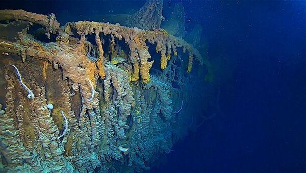 Погружение к Титанику: как выглядит затонувший лайнер - Sputnik Lietuva