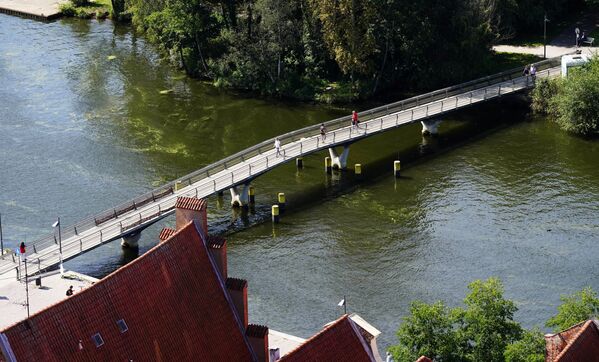 Мост через реку Траве в городе Любек, Германия - Sputnik Литва