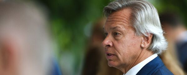 Председатель комиссии Совета Федерации РФ по информационной политике Алексей Пушков  - Sputnik Литва