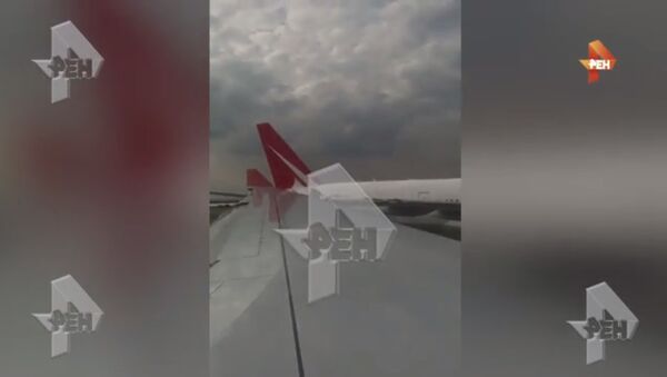 Появилось видео с места столкновения самолетов в Шереметьево - Sputnik Lietuva