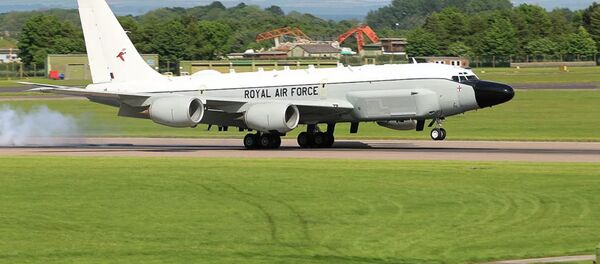 Самолет-разведчик Boeing RC-135W в ВВС Великобритании, архивное фото Самолет-разведчик Boeing RC-135W в ВВС Великобритании, архивное фото - Sputnik Литва