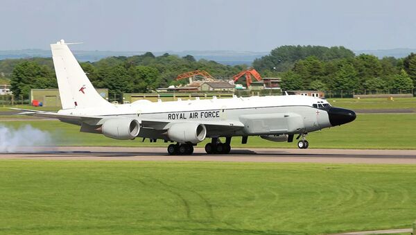 Самолет-разведчик Boeing RC-135W в ВВС Великобритании, архивное фото - Sputnik Lietuva