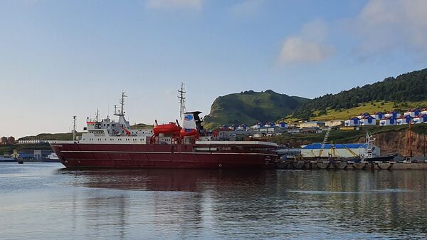 Дружба и Надежда жителей острова Шикотан - Sputnik Литва