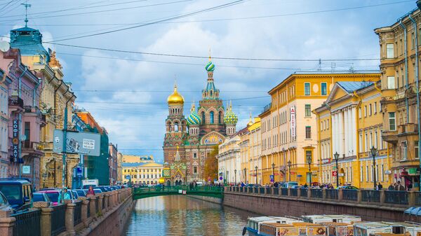 Канал Грибоедова, вид на храм Спаса на крови, Санкт-Петербург, архивное фото - Sputnik Lietuva