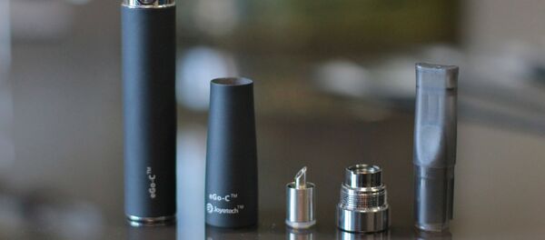 Электронная сигарета Электронная сигарета - Sputnik Lietuva