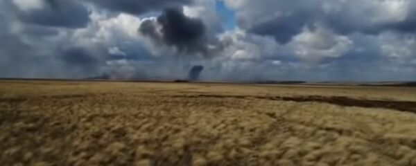 Неудачное десантирование БМП на учениях Центр-2019 Неудачное десантирование БМП на учениях Центр-2019 - Sputnik Lietuva