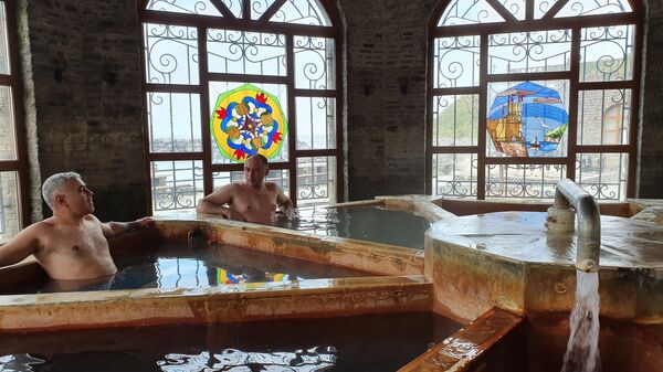 Сюда не приезжают пить кока-колу: что делать туристу на Курильских островах - Sputnik Литва