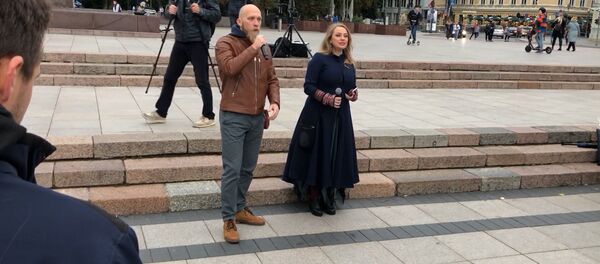 Фольклорные мотивы: в центре Вильнюса горожане спели народные песни Фольклорные мотивы: в центре Вильнюса горожане спели народные песни - Sputnik Lietuva