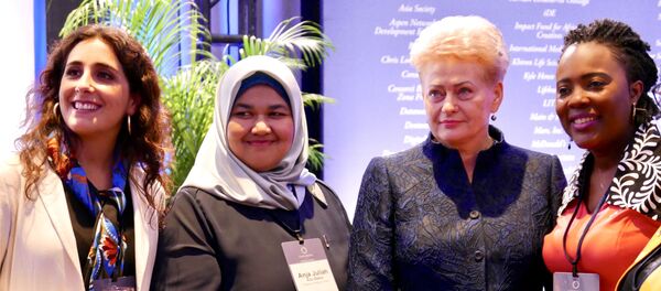 Экс-президент Даля Грибаускайте участвует в ежегодном саммите лидеров мировой социальной политики в Конкордии в Нью-Йорке Экс-президент Даля Грибаускайте участвует в ежегодном саммите лидеров мировой социальной политики в Конкордии в Нью-Йорке - Sputnik Lietuva