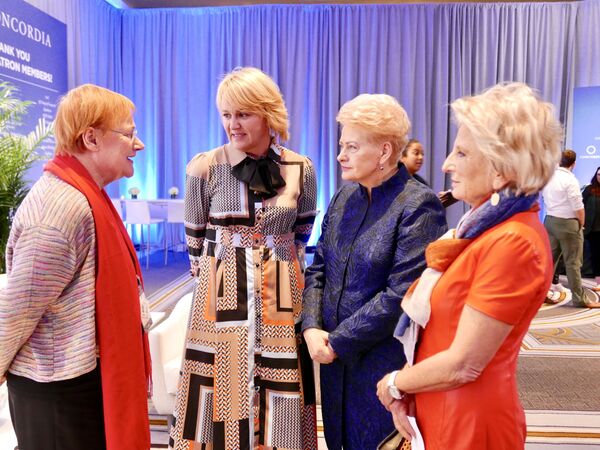 Экс-президенту Литвы предложили стать послом равных возможностей при ООН Экс-президенту Литвы предложили стать послом равных возможностей при ООН - Sputnik Литва