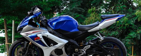 Мотоцикл Suzuki GS XR, архивное фото Мотоцикл Suzuki GS XR, архивное фото - Sputnik Lietuva