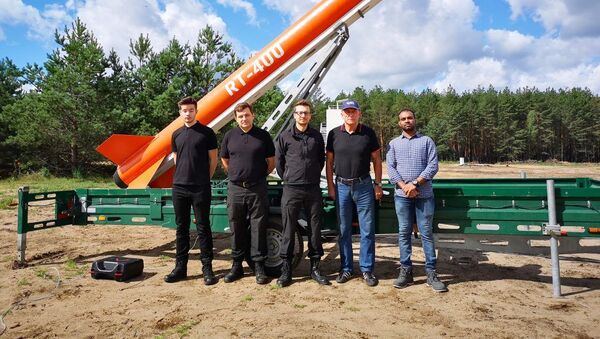 Группа ученых из Каунасского технологического университета (KTU) разработала учебное оборудование для систем ПВО малой дальности, которое имитирует естественные условия ведения боевых действий - Sputnik Литва