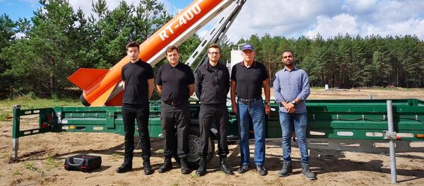 Grupė Kauno technologijos universiteto (KTU) mokslininkų sukūrė mokymo įrangą trumpo nuotolio oro gynybos sistemoms, kuri imituoja natūralias kovinių veiksmų sąlygas - Sputnik Lietuva