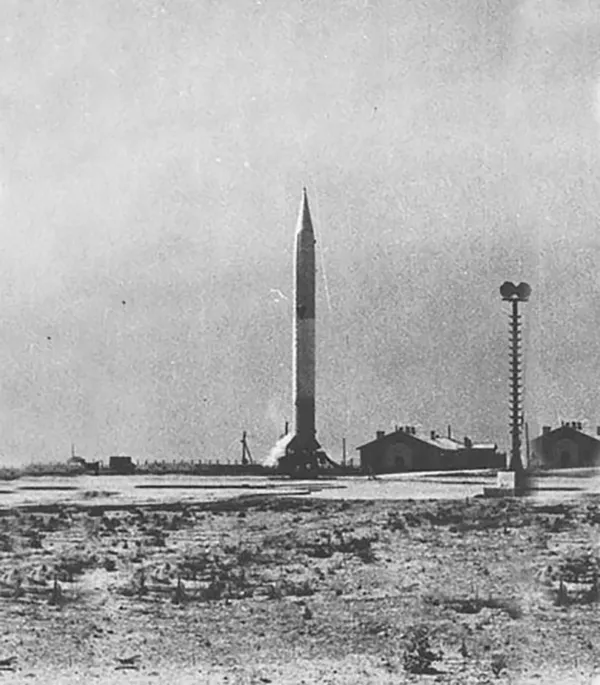 Apokalipsės tėvas. Didžiausi sovietų konstruktoriaus Kozlovo projektai Apokalipsės tėvas. Didžiausi sovietų konstruktoriaus Kozlovo projektai - Sputnik Lietuva