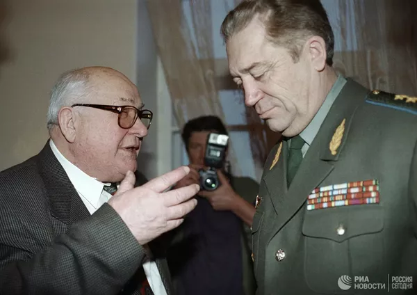 Apokalipsės tėvas. Didžiausi sovietų konstruktoriaus Kozlovo projektai Apokalipsės tėvas. Didžiausi sovietų konstruktoriaus Kozlovo projektai - Sputnik Lietuva