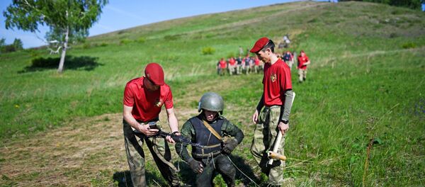 Rusijos gvardijos kariškių teisės dėvėti raudoną beretę bandymai, archyvinė nuotrauka Rusijos gvardijos kariškių teisės dėvėti raudoną beretę bandymai, archyvinė nuotrauka - Sputnik Lietuva