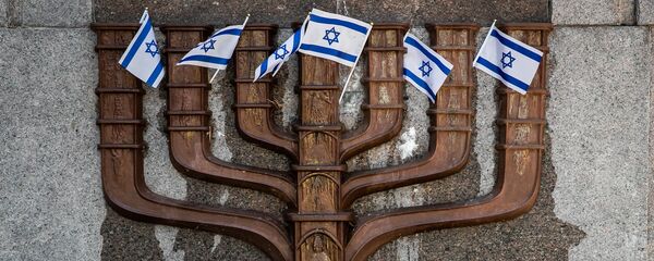 Памятник жертвам Холокоста в Панеряе, архивное фото Памятник жертвам Холокоста в Панеряе, архивное фото - Sputnik Литва