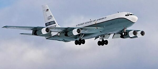 Наблюдательные полеты по Договору по открытому небу, архивное фото Наблюдательные полеты по Договору по открытому небу, архивное фото - Sputnik Lietuva