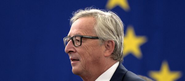 Председатель Еврокомиссии Жан-Клод Юнкер Председатель Еврокомиссии Жан-Клод Юнкер - Sputnik Литва