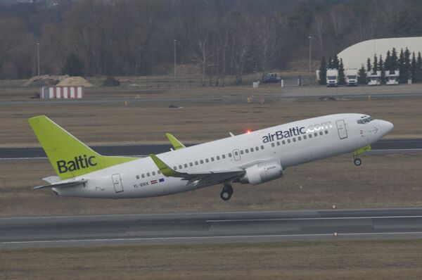 Боинг 737 авиакомпании AirBaltic, архивное фото Боинг 737 авиакомпании AirBaltic, архивное фото - Sputnik Lietuva