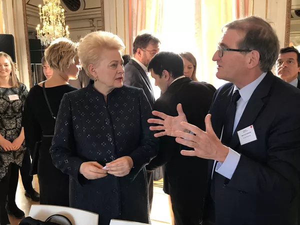 Grybauskaitei pasiūlytos dar vienos pareigos Grybauskaitei pasiūlytos dar vienos pareigos - Sputnik Lietuva