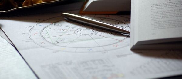 Астрология, гороскоп, архивное фото Астрология, гороскоп, архивное фото - Sputnik Lietuva