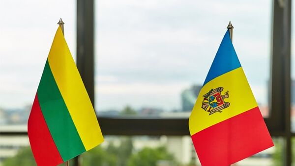 Флаги Румынии и Литвы - Sputnik Lietuva