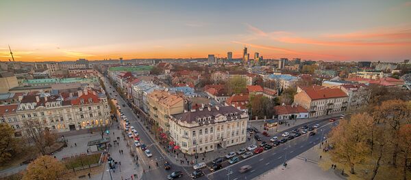 Проспект Гедимина в Вильнюсе осенью - Sputnik Литва