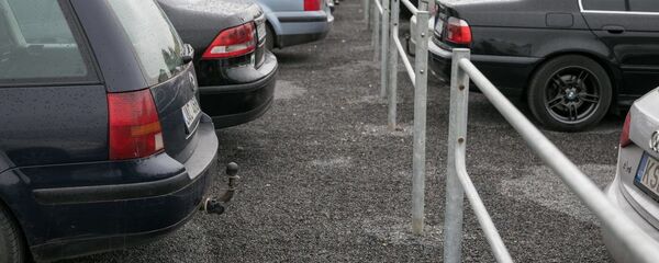 Парковка для автомобилей - Sputnik Литва