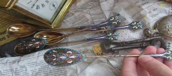 Rusas bandė į Baltarusiją iš Lietuvos įvežti antikvarinius daiktus ir brangenybes - Sputnik Lietuva