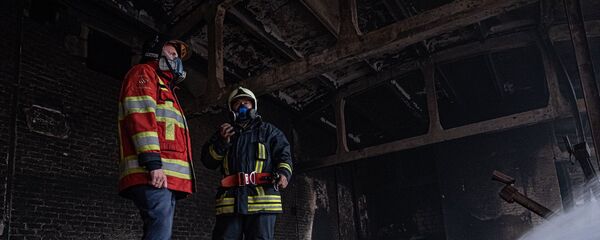 Тушение пожара в Алитусе, архивное фото - Sputnik Литва