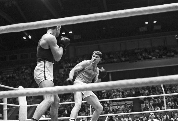 Первый олимпийский чемпион Литвы – боксер Дан Позняк - Sputnik Литва