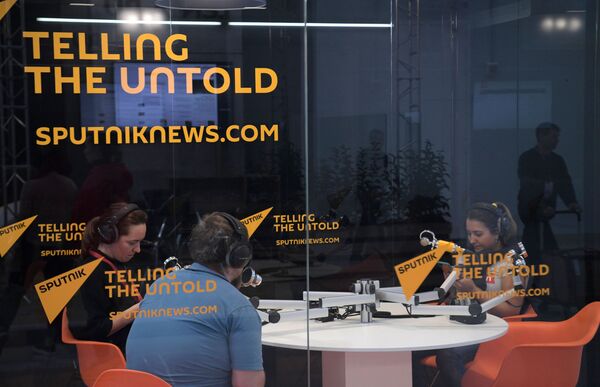 От Московского радио до Sputnik: российскому иновещанию исполяется 90 лет - Sputnik Литва