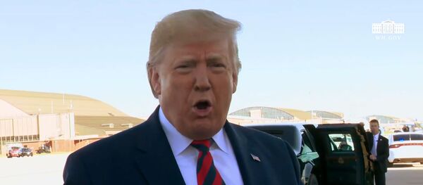 Ошибочка вышла: Трамп назвал Зеленского новым президентом России - Sputnik Литва