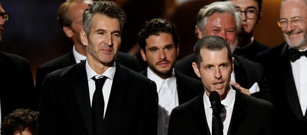 Serialo Sostų karai scenaristai Davidas Beniofas ir Danielis Bretas Vaisas Serialo Sostų karai scenaristai Davidas Beniofas ir Danielis Bretas Vaisas - Sputnik Lietuva