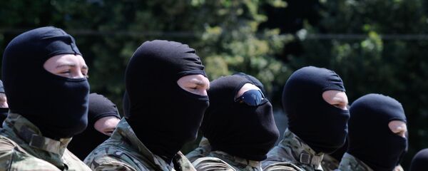 Бойцы батальона “Азов”, архивное фото Бойцы батальона “Азов”, архивное фото - Sputnik Литва