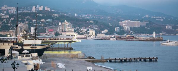 Вид на Ялту - Sputnik Lietuva