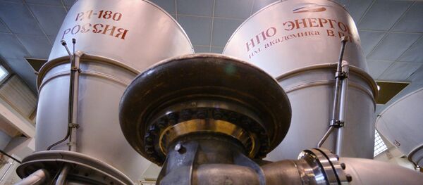 Глава Роскосмоса Д. Рогозин посетил НПО Энергомаш Глава Роскосмоса Д. Рогозин посетил НПО Энергомаш - Sputnik Lietuva