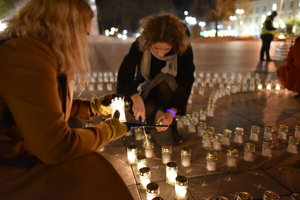 На Кафедральной площади Вильнюса состоялась акция Выбираю жизнь - Sputnik Литва
