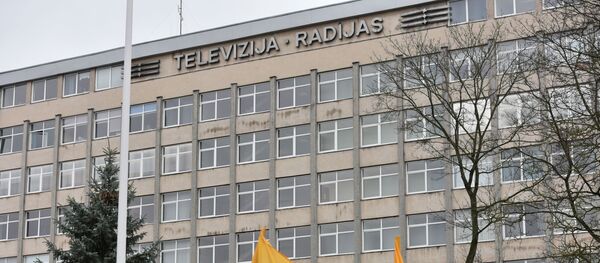 Митинг против пропаганды толерантности к однополым бракам на LRT - Sputnik Литва