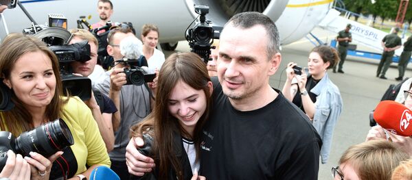 Линкявичюс встретился с Олегом Сенцовым: двойные стандарты главы МИД Литвы - Sputnik Литва