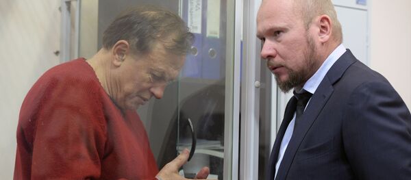 Избрание меры пресечения подозреваемому в убийстве преподавателю СПбГУ О. Соколову Избрание меры пресечения подозреваемому в убийстве преподавателю СПбГУ О. Соколову - Sputnik Литва