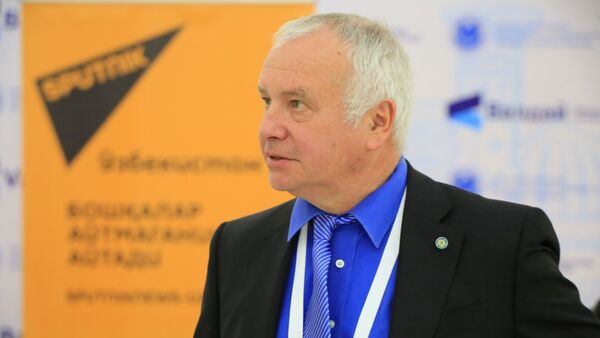 Эксперт Александр Рар на Валдайском форуме в Самарканде - Sputnik Литва