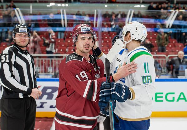 Третий гол Алишаускаса в КХЛ - Sputnik Литва