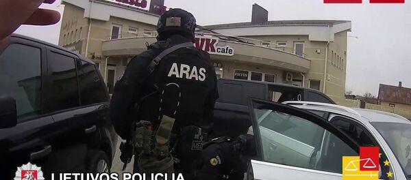 В Литве и Испании задержали 15 человек по подозрению в торговле людьми - Sputnik Литва